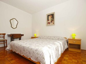 2 bedrooms, WiFi - Holiday apartment with terrace and washing machine (Štinjan)