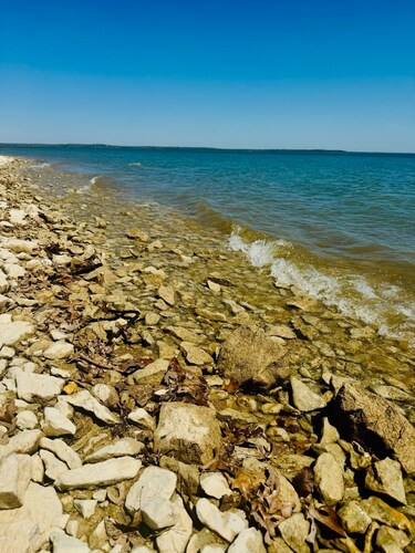 Enjoy Holiday Getaway on Lake Texoma!