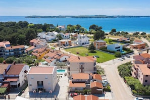 Exterior - Holiday apartment with air conditioning and outdoor pool (Fažana)