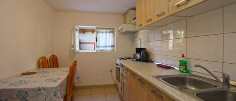 Fridge, microwave, stovetop, toaster