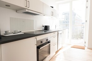 2 bedrooms - Beautiful and Bright 2-bed With Private Balcony (Copenhagen)