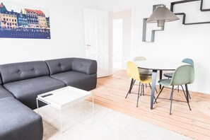 Apartment - Beautiful 2-bed With Large Balcony (Copenhagen)