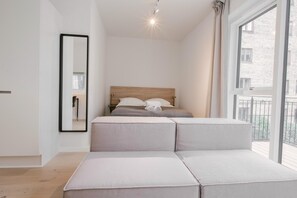 Apartment | 1 bedroom - Townhouse Studio w Large Private Balcony (Copenhagen)