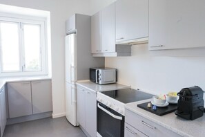 Apartment - Nice 2-bed in Hellerup w Balcony (Hellerup)