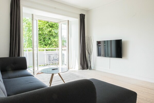 Apartment | 4 bedrooms - Beautiful 2-bed Apartment (Hellerup)