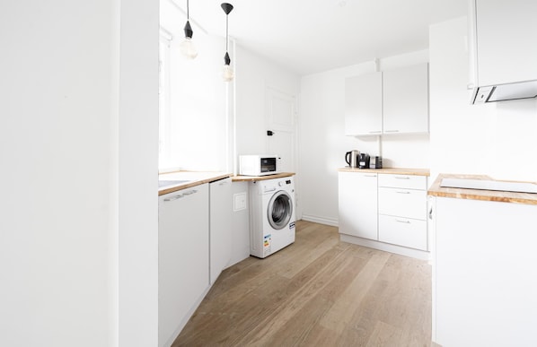 Apartment - Beautiful 2-bed Apartment (Frederiksberg)