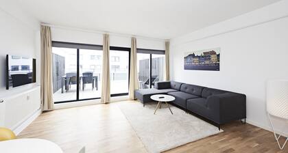 Cool 1-bed With Private Terrace