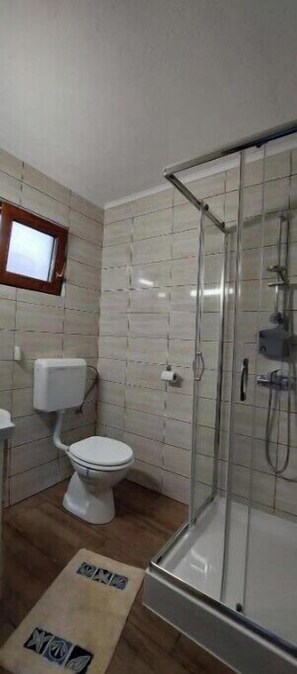 Een douche, een haardroger