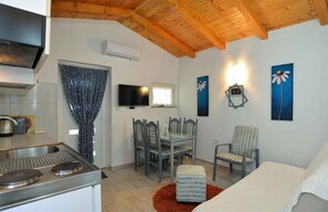Interior - Holiday apartment with terrace and air conditioning (Pomer)