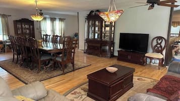 Smart TV, DVD player, books