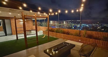 Incredibly Safe, Perfect Location, Central Studio