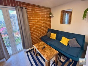 Smart TV, chimenea y videojuegos 