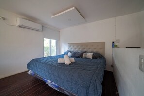 Exclusive-Apartment, Whirlpool, zum Garten hin