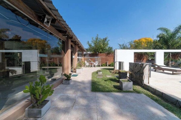 Garden - Buenos Aires de Ezeiza Apart Hotel 3 (La Unión)