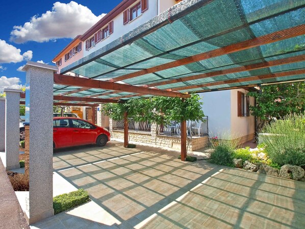 Enceinte de l’hébergement