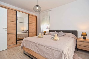 2 bedrooms, WiFi