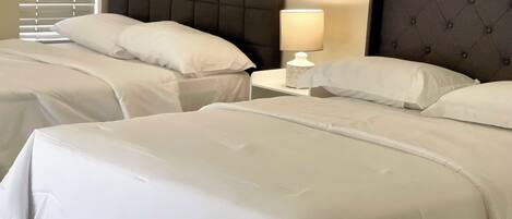 3 Schlafzimmer, Bügeleisen/Bügelbrett, WLAN, Bettwäsche