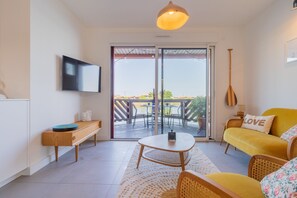 Televisión y estéreo 