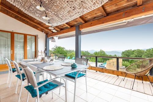 Domaine d'Orus - Piscine privée