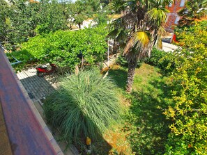 Property grounds - Holiday apartment with air conditioning (Valbandon)