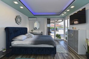 4 camere, ferro/asse da stiro, culla da viaggio, accesso a Internet