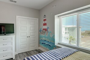 3 quartos, Wi-Fi de cortesia, roupa de cama