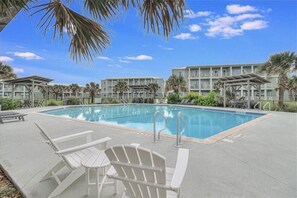 Pool - Luxury Gulf-View Penthouse – Top Floor 3BR Condo (Port Aransas)