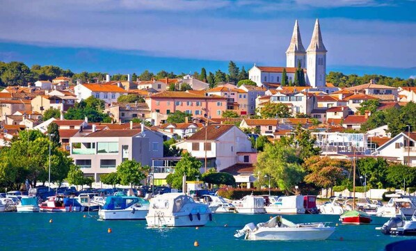 Marina - Holiday apartment with air conditioning (Medulin)