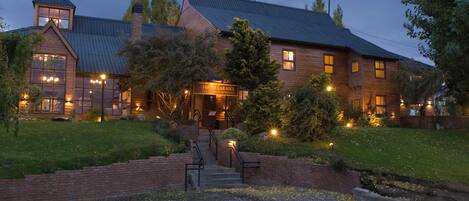 Fachada de la propiedad