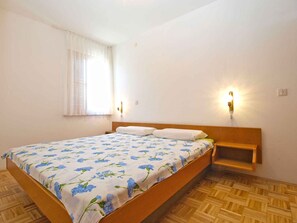1 bedroom, WiFi - Holiday apartment with pool and barbecue (Novigrad)