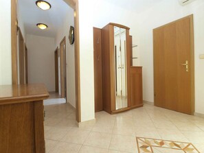 Interior - Holiday apartment with balcony and air conditioning (Medulin)