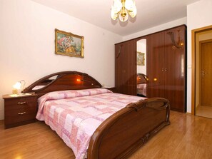 2 bedrooms, WiFi - Holiday apartment with balcony and air conditioning (Medulin)