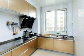 Room - Qingdao Golden Beach Chaoyang Seaview Apartment (Qingdao)