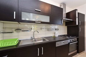 Kühlschrank, Herdplatte