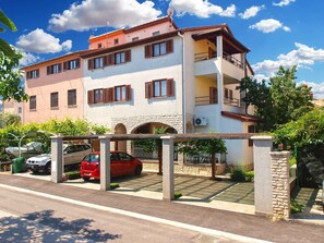 Exterior - Holiday apartment with garden and barbecue (Fažana)