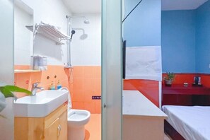 Unclassified image, 2 of 13, button - Fuxing Hotel (Beijing)