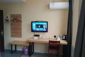 Interior - Junyi Chain Hotel (Haiyan Qiyuan Chengbei East Road) (Haiyan)