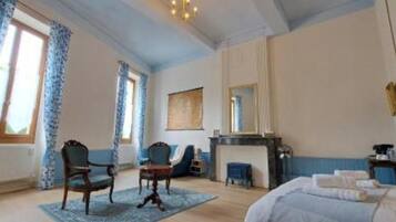 3 bedrooms, free WiFi, bed sheets