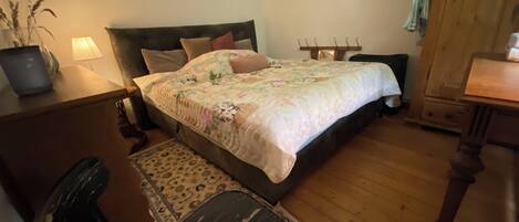 1 camera, ferro/asse da stiro, Wi-Fi gratuito, lenzuola