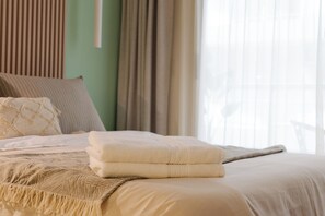 1 bedroom, desk, iron/ironing board, free WiFi - Brand New Studio, located at San Telmo, Buenos Aires. (Buenos Aires)
