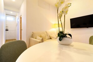 Interior - ChicLavapies Center (Madrid)