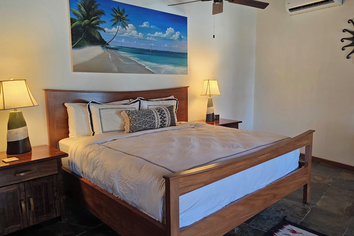Vila Mewah, 3 kamar tidur, pemandangan pantai, menghadap pantai | 3 kamar tidur, seprai premium, dan selimut bulu angsa