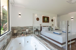 1 bedroom, in-room safe, blackout drapes, free WiFi