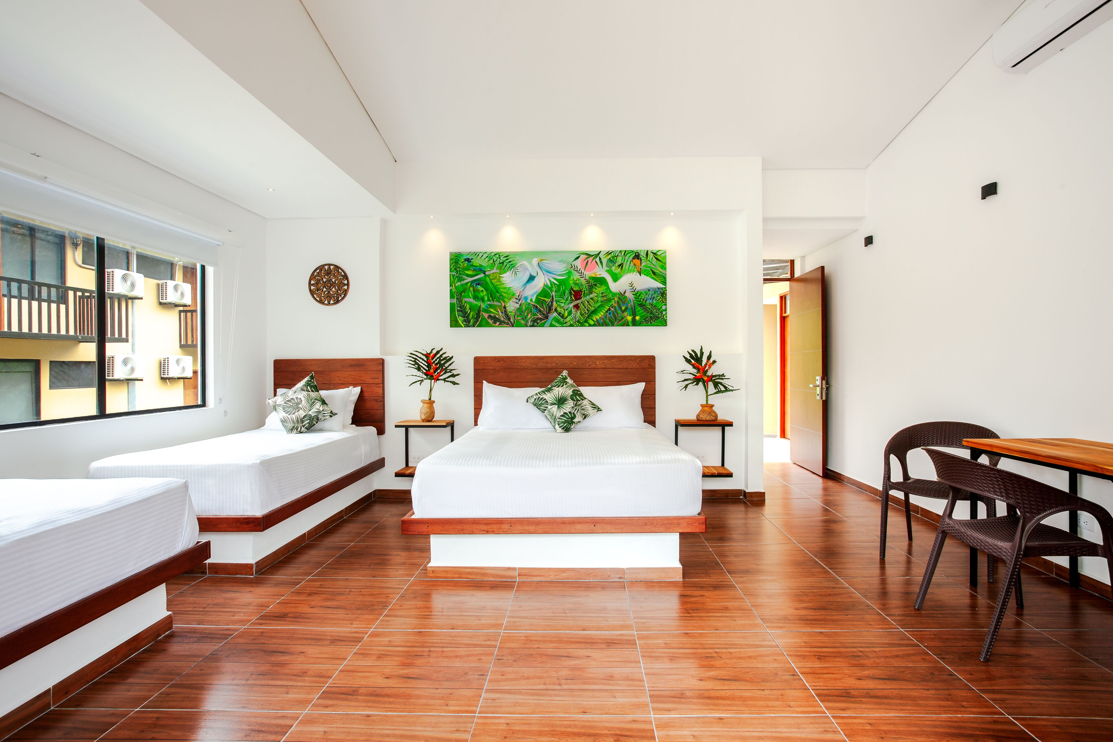 In-room safe, blackout drapes, free WiFi