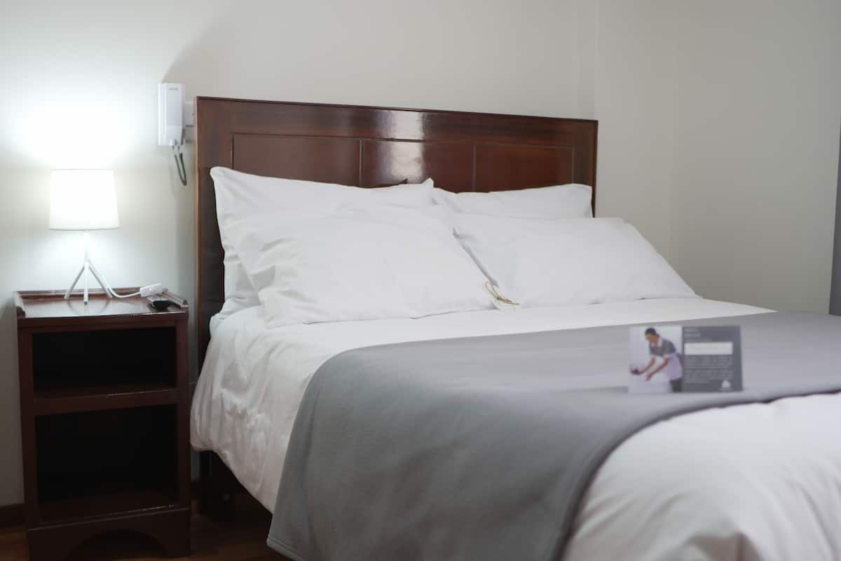 Classic Double Room | Free WiFi