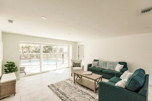 Smart TV - Sanibel Island Pool Home (Sanibel)