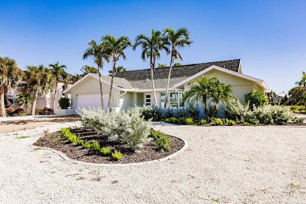 Exterior - Sanibel Island Pool Home (Sanibel)
