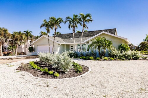 Sanibel Island Pool Home