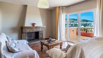 Vila (5 Bedrooms) | Interior