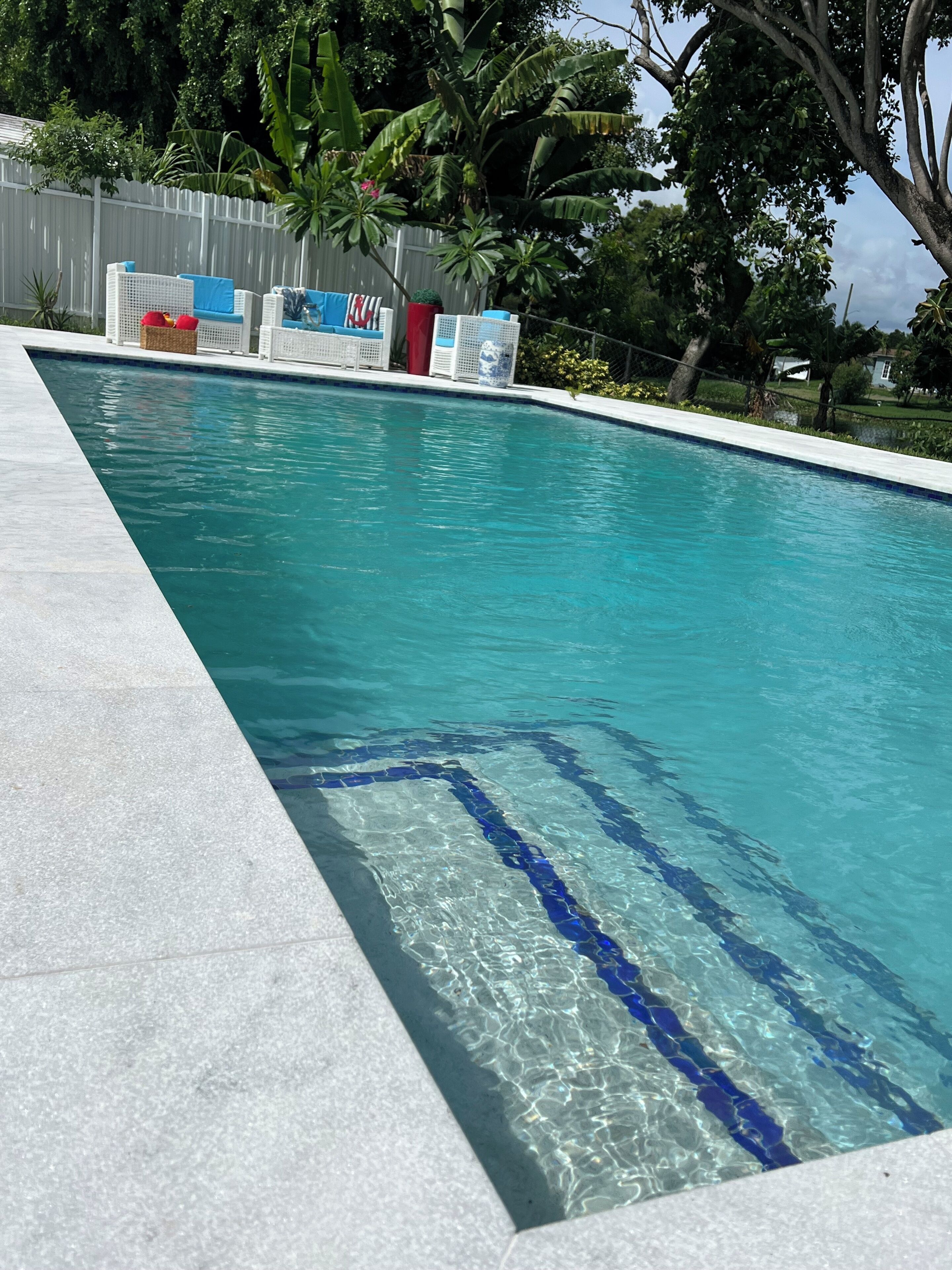 Lakeview POOL Charming 2 bedroom house with AC and WiFi in fabulous PALM BEACHES